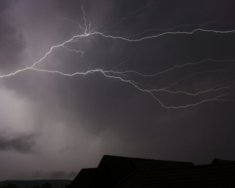 68bf4564b687c2ca97456ffc75691194 L