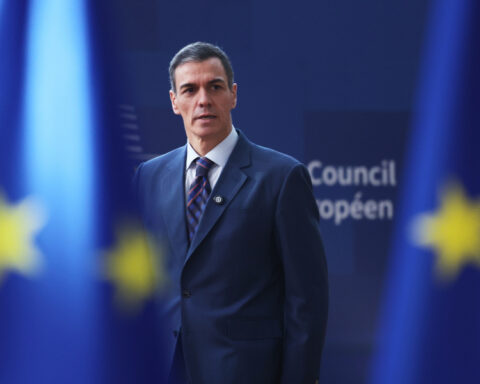 6bfd32d15e0feb7dfa71914d24085302 L