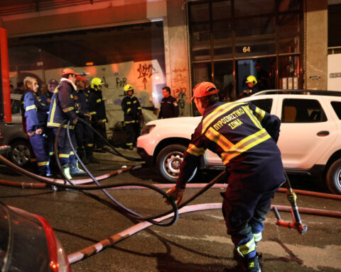 6c281f617f9de9868557487eef4e9f0b L