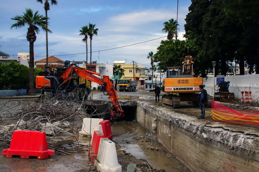 6cae52306f3bf60a99d848b464cd31eb L