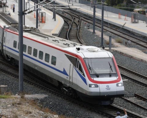 729a8f2f2a958771ce0465b3be734056 L