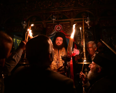 77fbd4a317d151048182f600cbabd4bd L