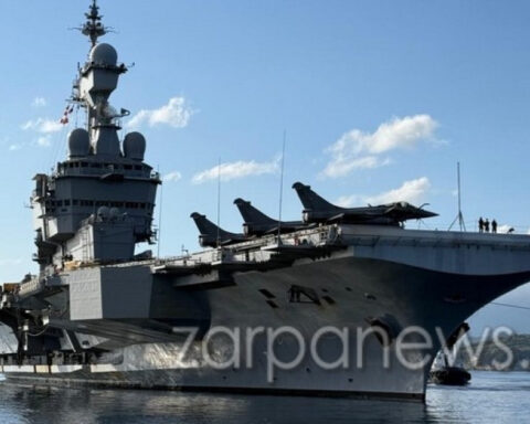 81784473a2528f9836aee5dac7e66ed3 L