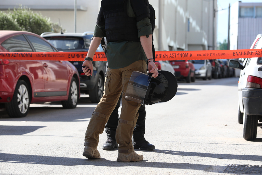 8468eeff780ed40e5a07de710d679269 L