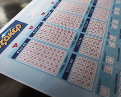 8c63a63e611260c79f2120c025b17350 L