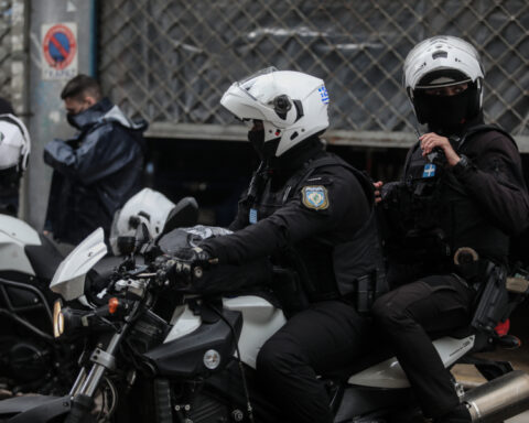 8e30ea031679c9946a5770af4e717ea1 L