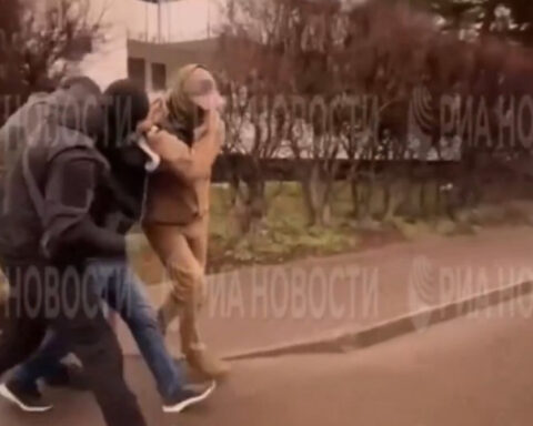 97a342b1a9d383ebebb7c59df7b02260 L