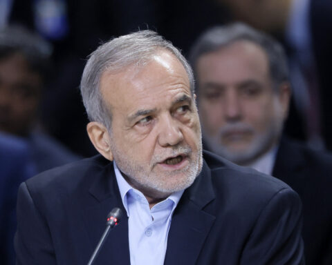 97b2e1a0a1d06b03c18a6f03efb5a34b L