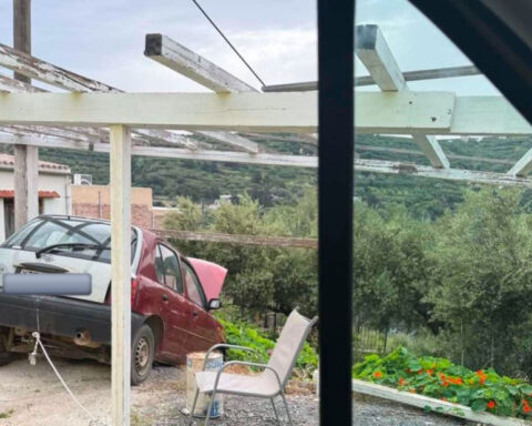 996dca0d1760e2470b67bd5608496e5e L