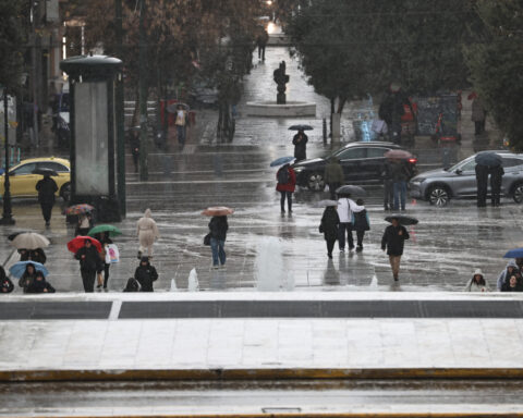 9a76642dc807fc10fc60b6a3c517c703 L