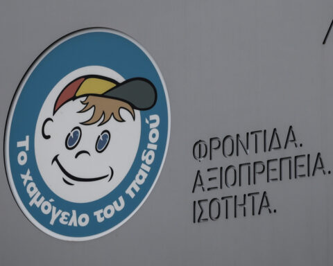 9b85f2fc87c6289ab3dcee83c210b2b3 L