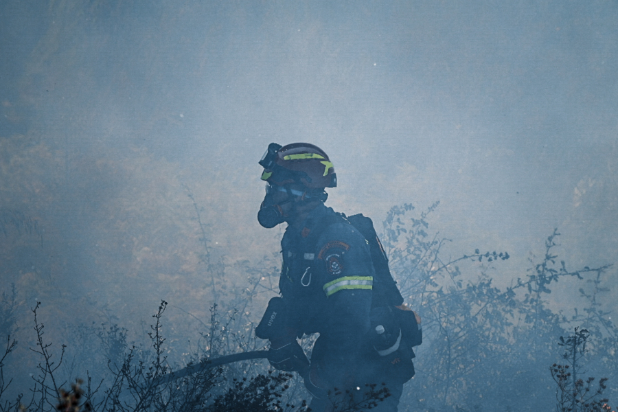 9de13046a5bb0b91930ff1497fd0a888 L