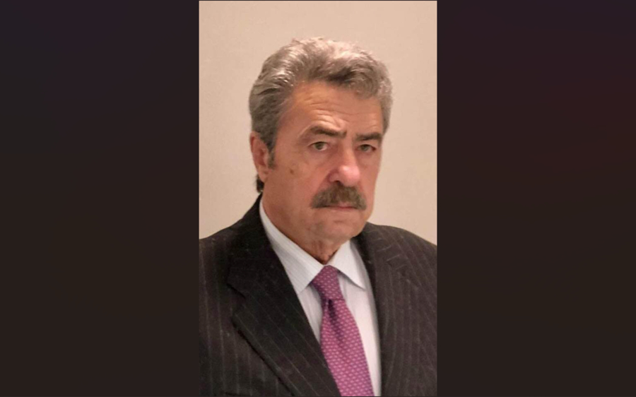 9eddeca3750eaeba7ab3b52e40ea4371 L