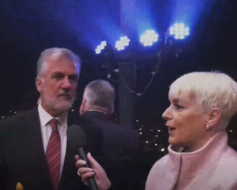 9f8ecaa3492cb3dd1a642b74609ca35e L