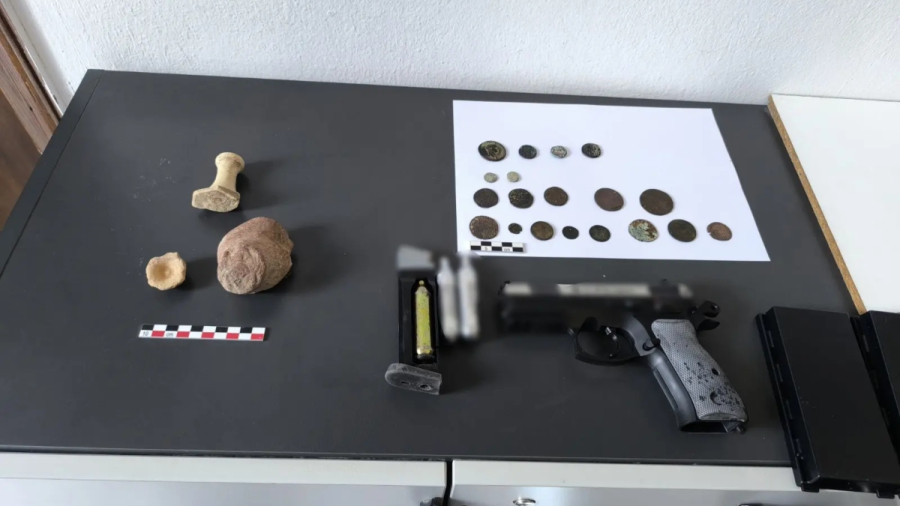 a3867a08269ffa86562098bafb1c2147 L