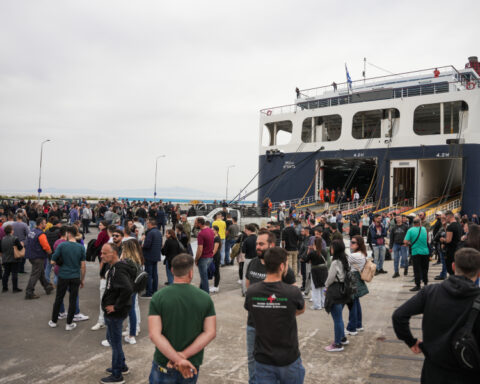 a3dddbed4937b31b39561737358a0fa6 L