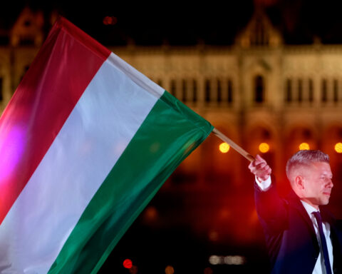 a4506b28ff27025a42d40ef29a94a621 L