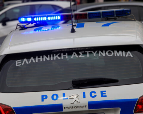 a966d3d0c8753f01fde362c12cb4e316 L