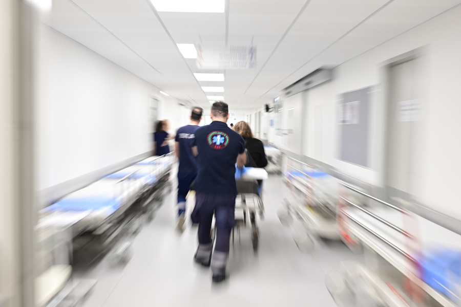 abee357ee4fca36a5dbb7c53e081c6a8 L