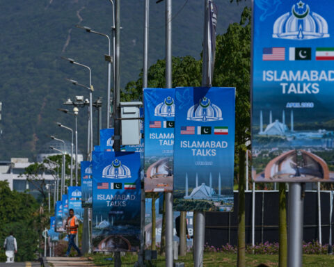 b4954de5077f3c3727f9c51b59b0731c L