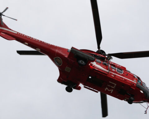 b8a66f4c9cb2e1e75c72b008a13a3c71 L 1