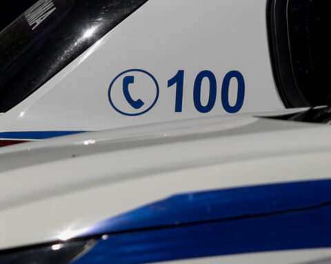 bb1d590f3b59b89d47fe3913be6ab0f0 L