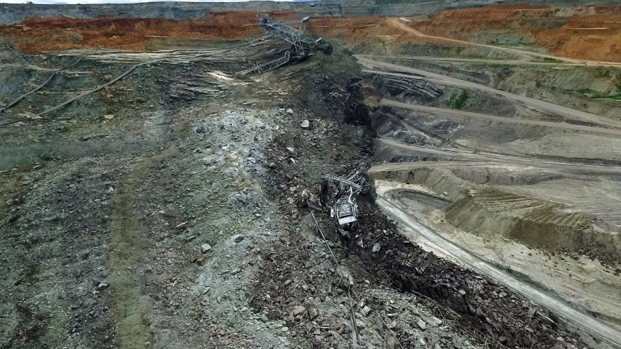 bba39ce9d4bd14d56630941fd71b46e3 L