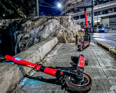 bfc1f9bd1230c646e5d914a8bb086c97 L