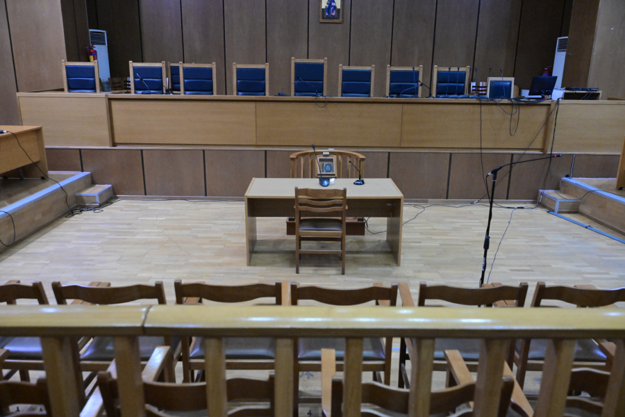 c7a95fc7e1bdd0e63de13b6539d97692 L