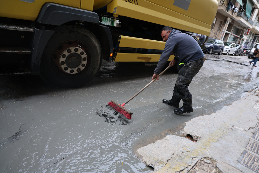 c9f0c01bf6f1b7f484c3ce2e498cf26e L