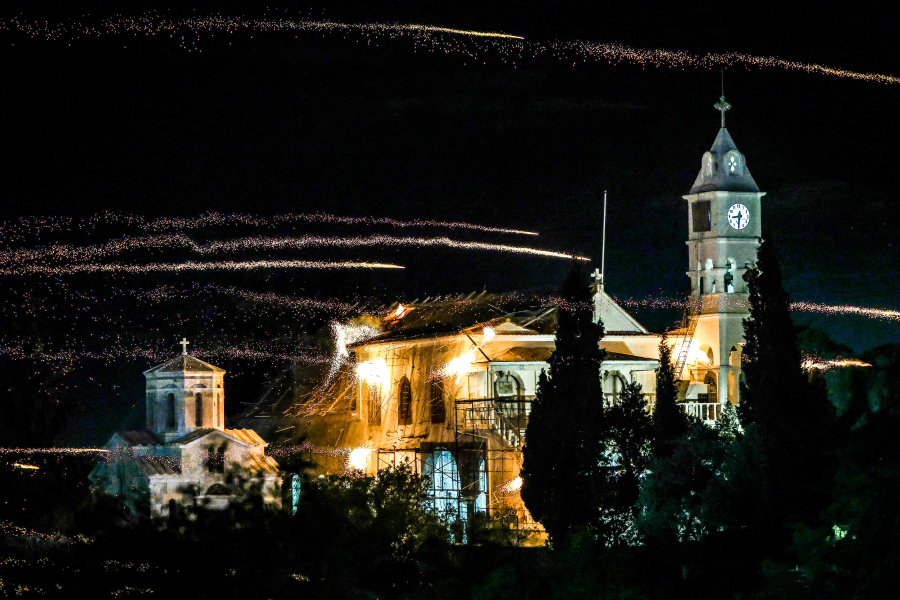 d10793cd9bf98ea73e70d7fff35d0462 L