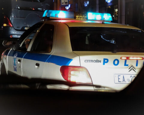 d1f7958a3b89be2571968556ae58fc19 L