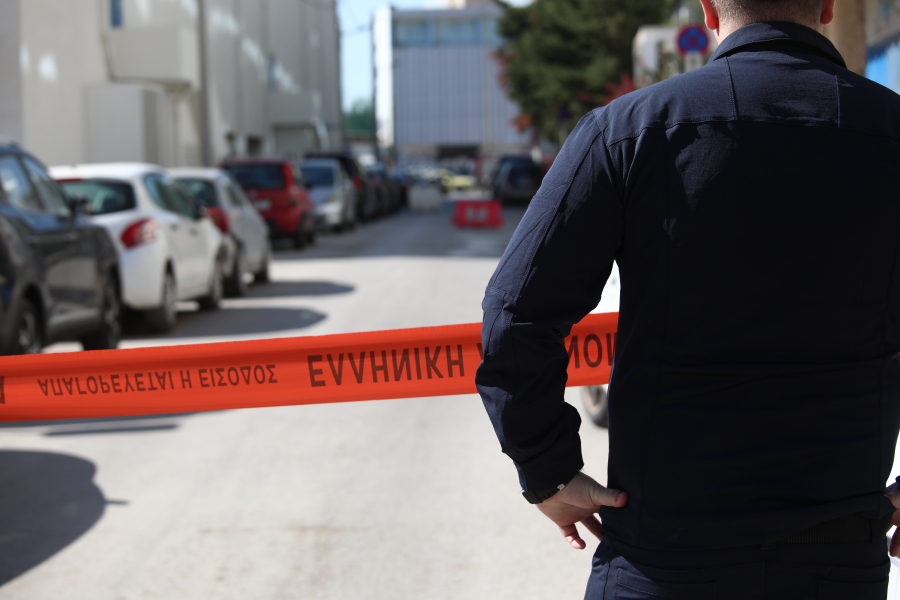 d6e2cc064f2f82cb0d8f1a7ccf43b1c7 L