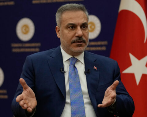 da161027c871ca1df59be5e52f8c3144 L