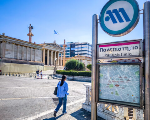 db34e5318887de081d1adc3259904904 L