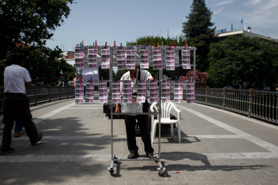 e052556a40a614fc99bc3b2e543c5e71 L