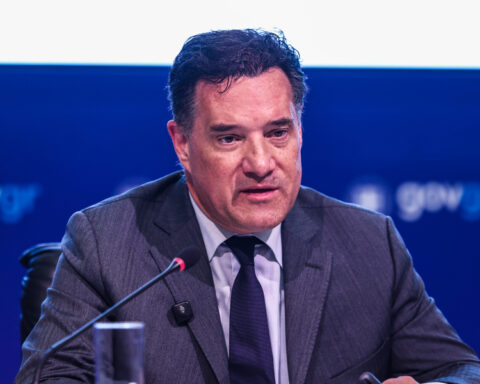 e1b8c9df13ff5f5f966af7228916eea8 L