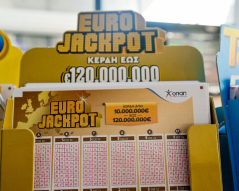 e78fbe3ecb2546bdf5e0941dd6f1e5e0 L