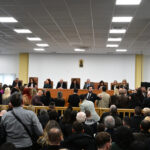 f77a2eb8035795a27330301a0ee253b0 L