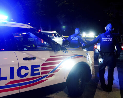 fb8cffba5eaa3bcaa7e97adeb8a48f48 L