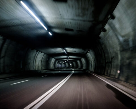 4f06e9b5585aab2db440e9c94ee82cd8 L