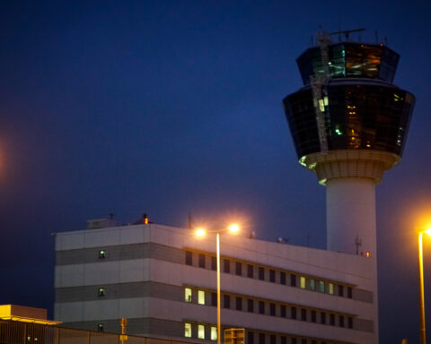 6b5a3b196164ff280916563344afca66 L