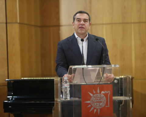 31c1cc7c996033727c46a18039cdebb8 L