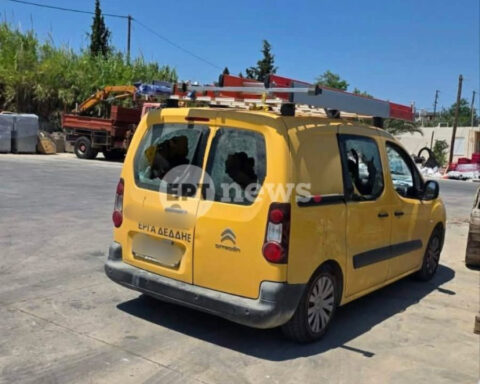 eaafe9654e401ede5d3082a9c0ea8ee9 L