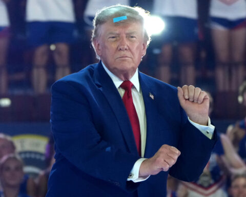 c8d1c8d877bfb6ef3b675ebe77e5c97f L