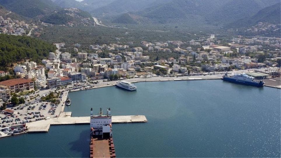 limani igoumenitsa